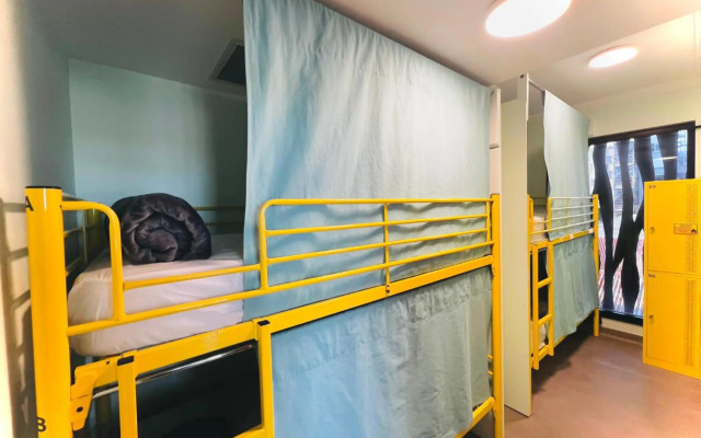 Breeze Lodge - Hostel