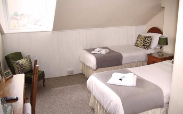 Lowdens Guest House