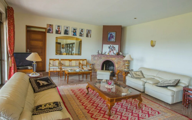Rukungiri Country Home