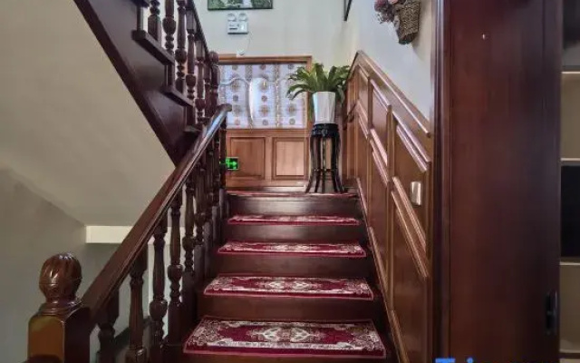 Shangri-La Chimeibongding Homestay