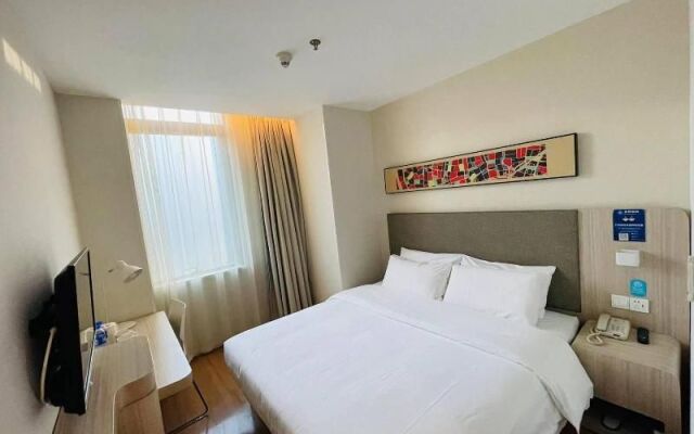 Hanting Hotel (Beijing Master Card Center)