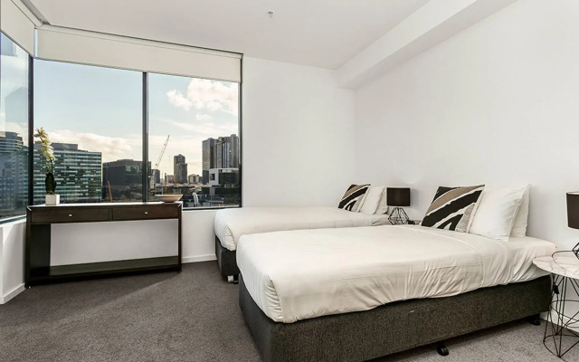Melbourne Holiday Apartments Flinders Wharf