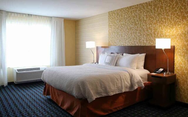 Fairfield Inn & Suites Madison Verona