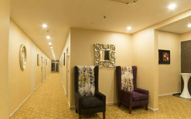 Golden Tulip Salt Lake City Kolkata