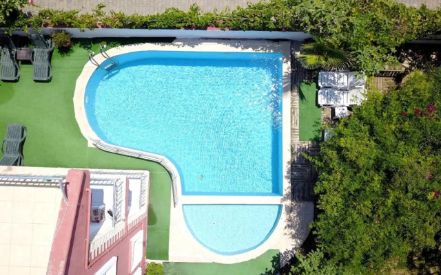 Nilay Apart Hotel
