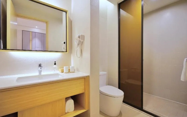 Ji Hotel Shanghai Hongqiao Railway Station Beidi Road