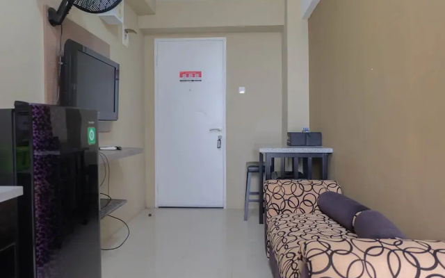 Strategic 1Br At Bassura City Apartment