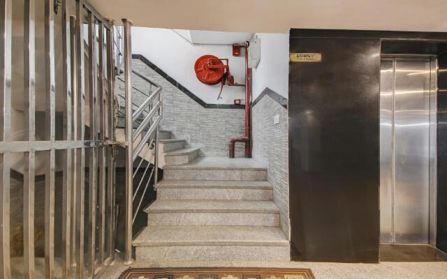 Treebo The Kings Plaza