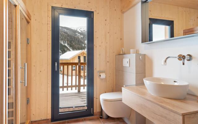 Deluxe Holiday Home in Hohentauern with Hot Tub