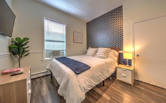 Cute and Cozy Studio!