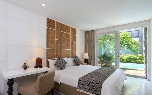 The Kanjeng Suites Villas Seminyak