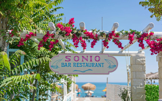 Sonio Beach Hotel