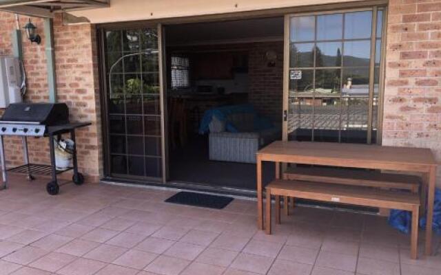 Bronte Court No 3 at South West Rocks