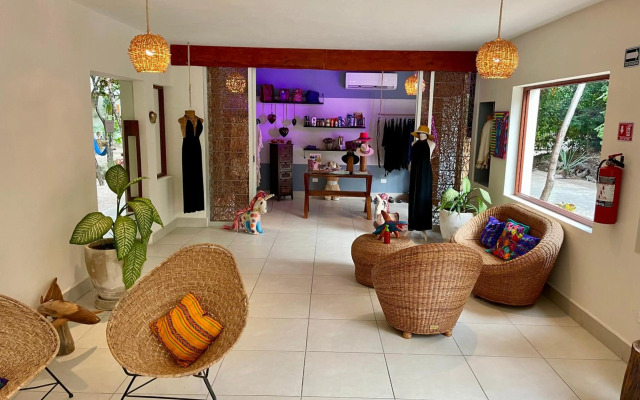 Niik Tulum