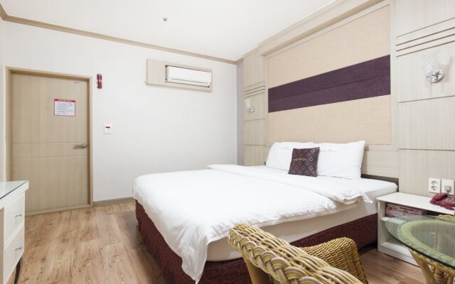 NS Hotel