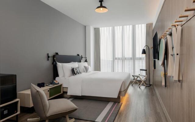 Moxy Shanghai Hongqiao CBD