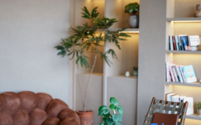 Clover By The Lake – Guest Rooms – Suzhou