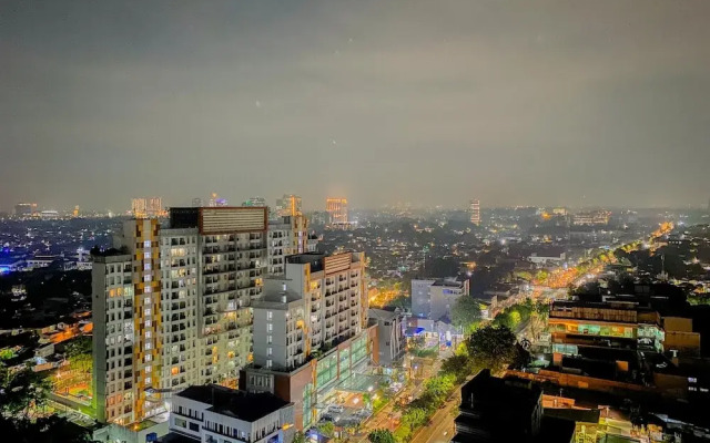 Good and Warm 1BR Apartment at Pejaten Park Residence