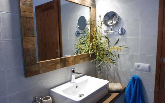 Cozy Villa in Ibiza With Swimming Pool