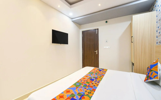 Fabhotel The Botanica