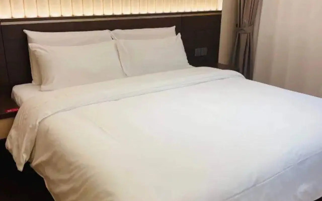 Hotel Belleaire Shanghai Jinshan Bailian Chengshi Shatan