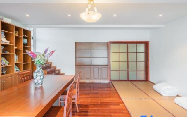 Shanghai Meishu Time Swimming Pool Party Single-family Villa