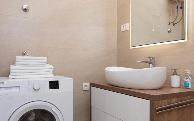 Luxury Apartment Lukas