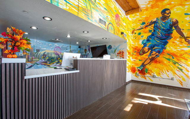 The Hotel Serene Glendale Peoria, Surestay Collection by BW