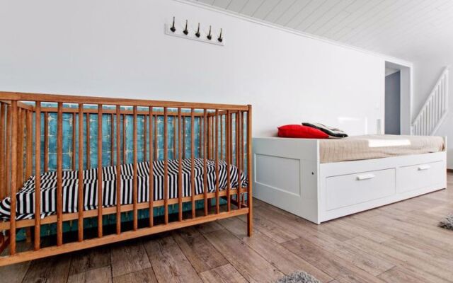 Skivillas 78 ukkohalla (7)