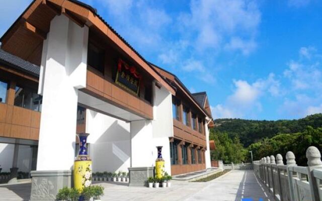 Putuo Hotel · Bore Jingshe