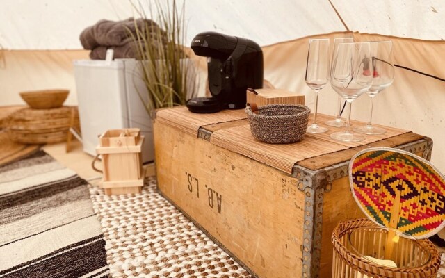 koh Tenta, a b&b in a Luxury Glamping Style