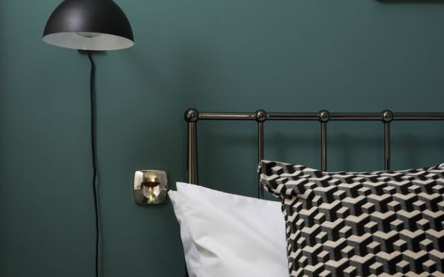 Spacious 2BR in West End by Sonder