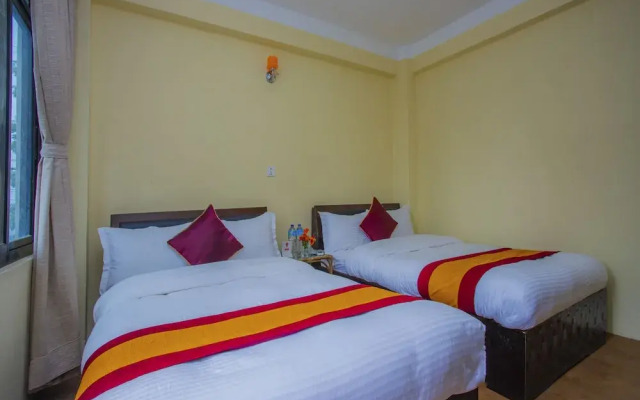 OYO 460 Hotel Landmark