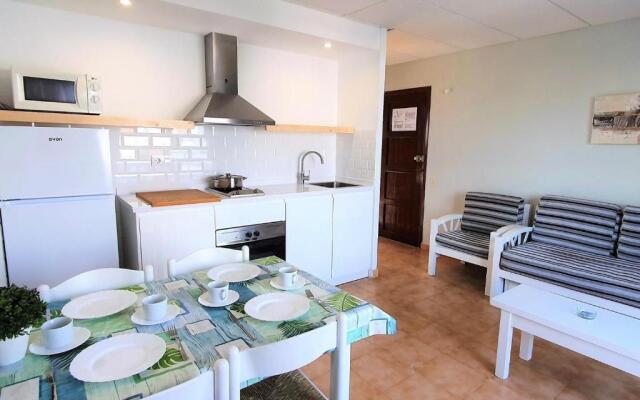 Apartment 30 meters from the beach
