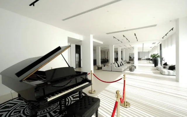 One Riviera Hotel and Residences