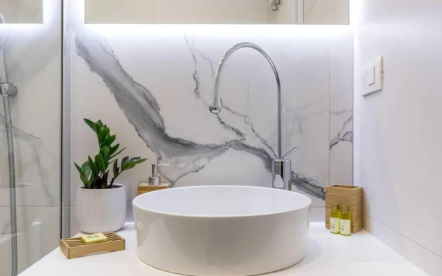 Adriatik Lux Teatro 1