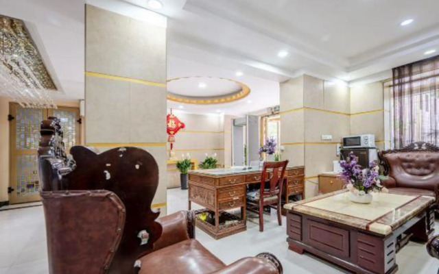 Good Home Hotel (Corps No. 2 Middle School Autonomous Region Party School Branch)