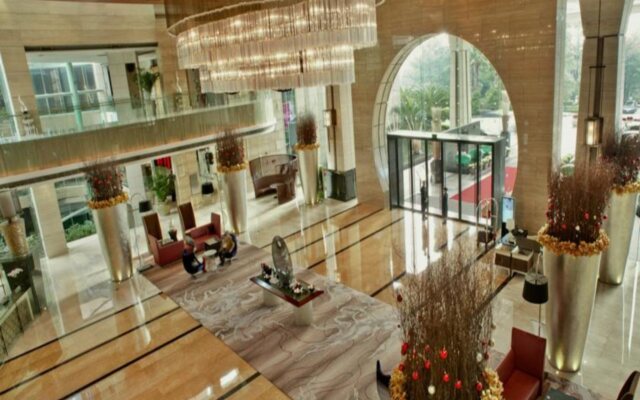 Royal Garden Hotel