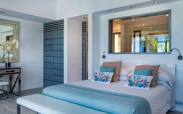 Dream Villa Camaruche-1923