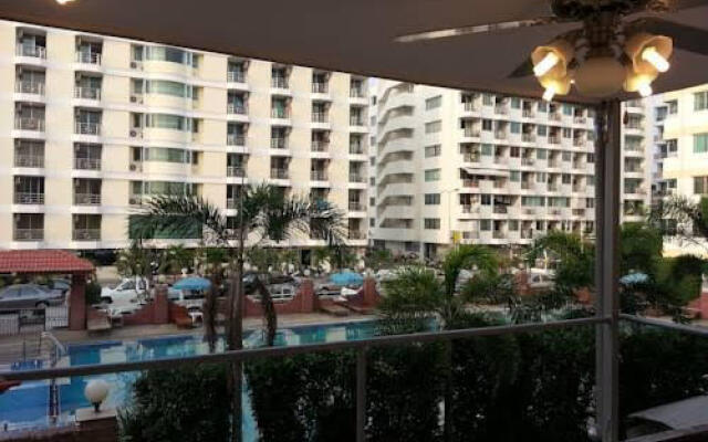 Simon's Pattaya