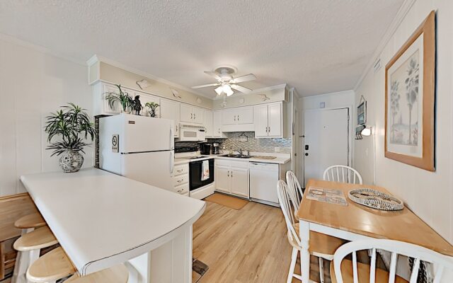 C115ocea 2 Bedroom Condo