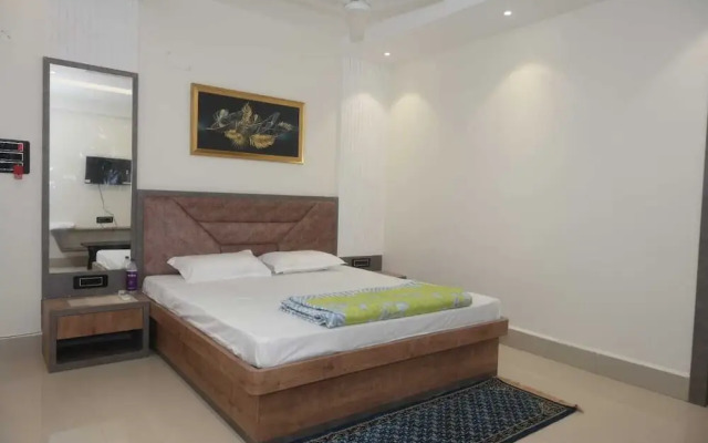 Manyavar Guest House