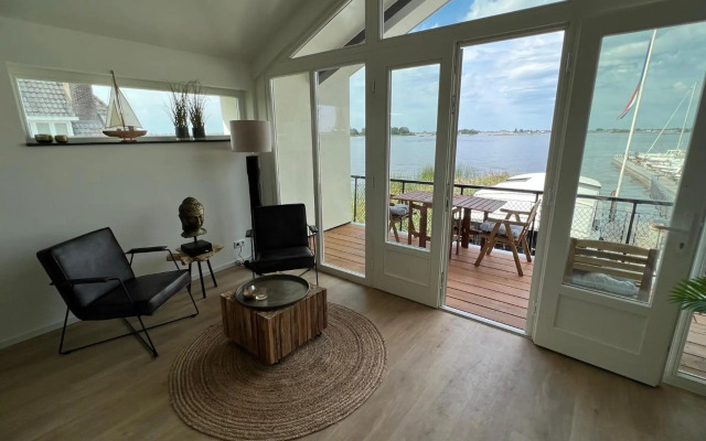 Plassenzicht Logies, Vergaderen en Sloepverhuur