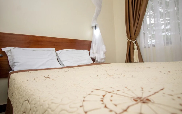 Kanfi Hotel