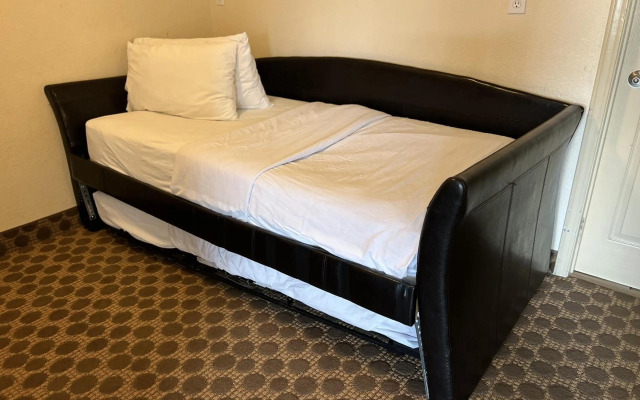 Travelodge by Wyndham Drumheller