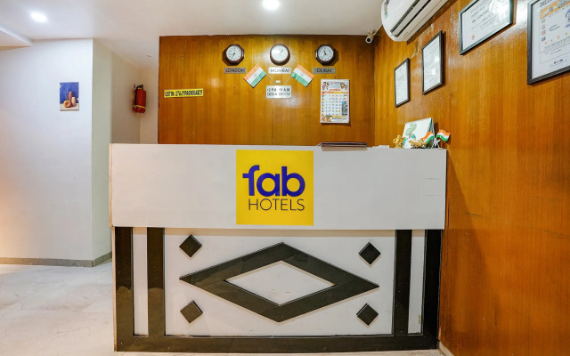 FabExpress Deluxe Residency