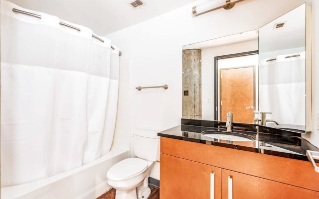 Stunning Architect Loft by Cozysuites