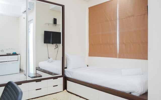Comfort And Elegant Studio Apartment At B Residence
