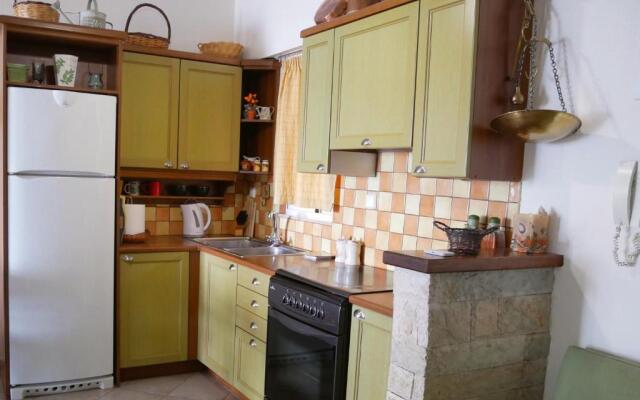 Sunset Menidi Apartment