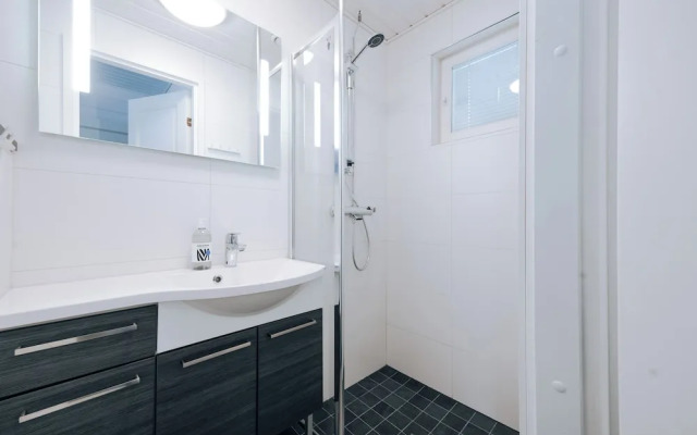 3BR Holiday Apt. with Sauna